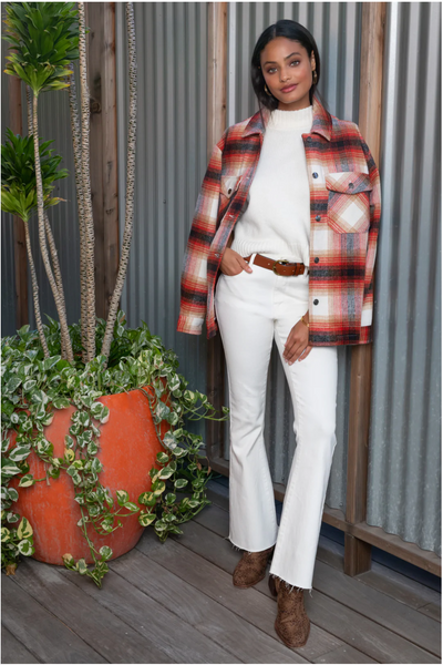 Look Polished with Plaid: Tips for Styling Plaid Shirts