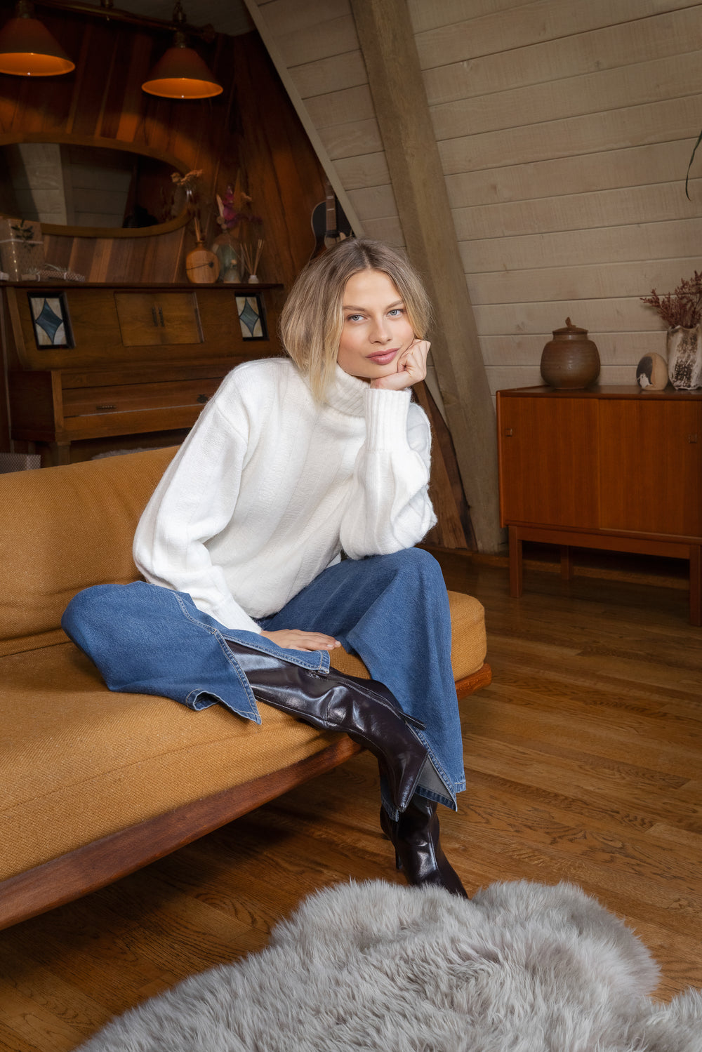 Abrial White Sweater - Sweaters - Velvet Heart Clothing