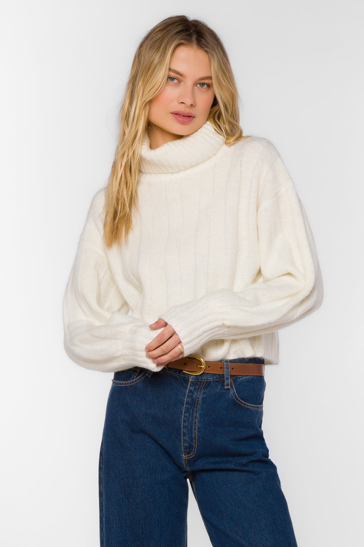Abrial White Sweater - Sweaters - Velvet Heart Clothing
