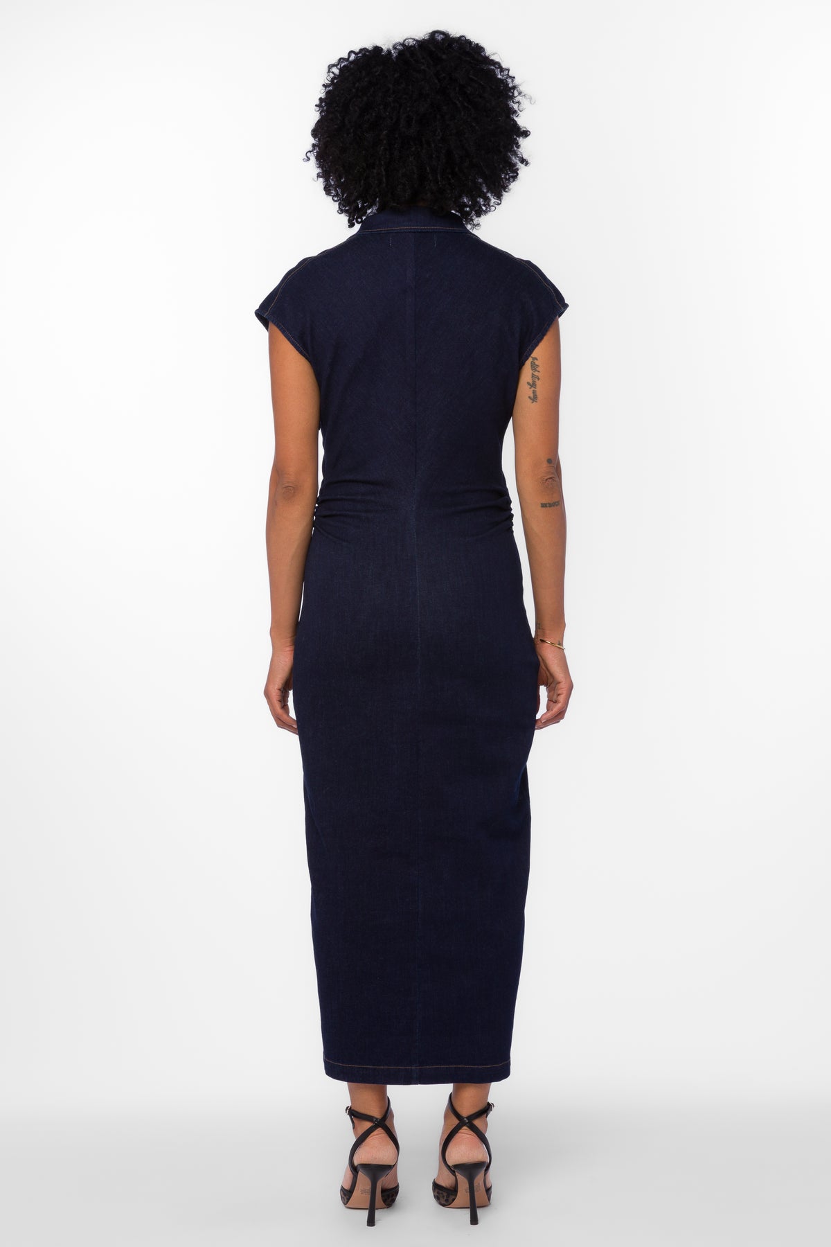 Elle Blue Denim Shirtdress – Velvet Heart Clothing Elle Blue Denim Shirtdress – Velvet Heart Clothing