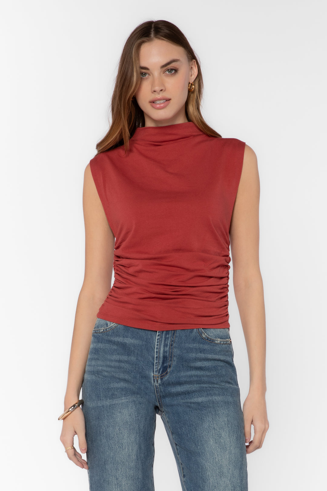 Lavali Brick Red Top