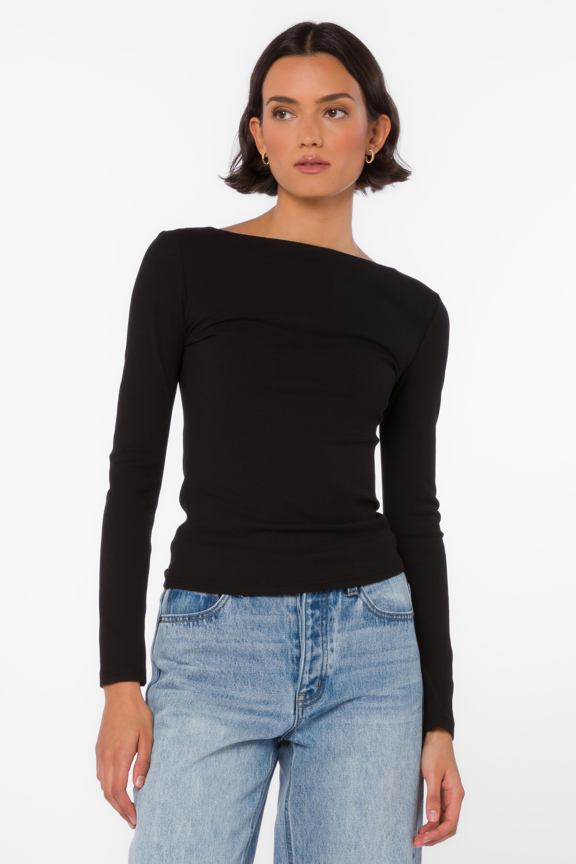 Leone Black Tee - Tops - Velvet Heart Clothing