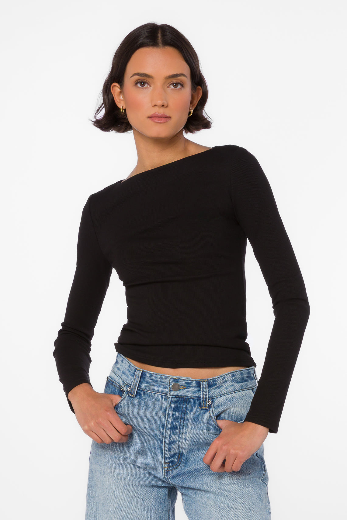 Leone Black Tee - Tops - Velvet Heart Clothing