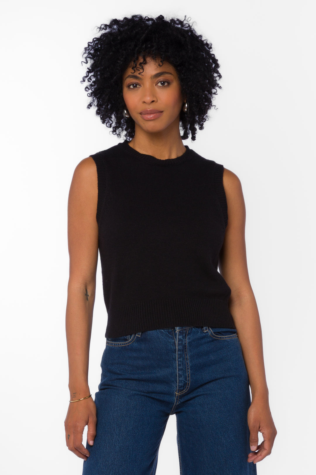 Renier Black Vest - Tops - Velvet Heart Clothing