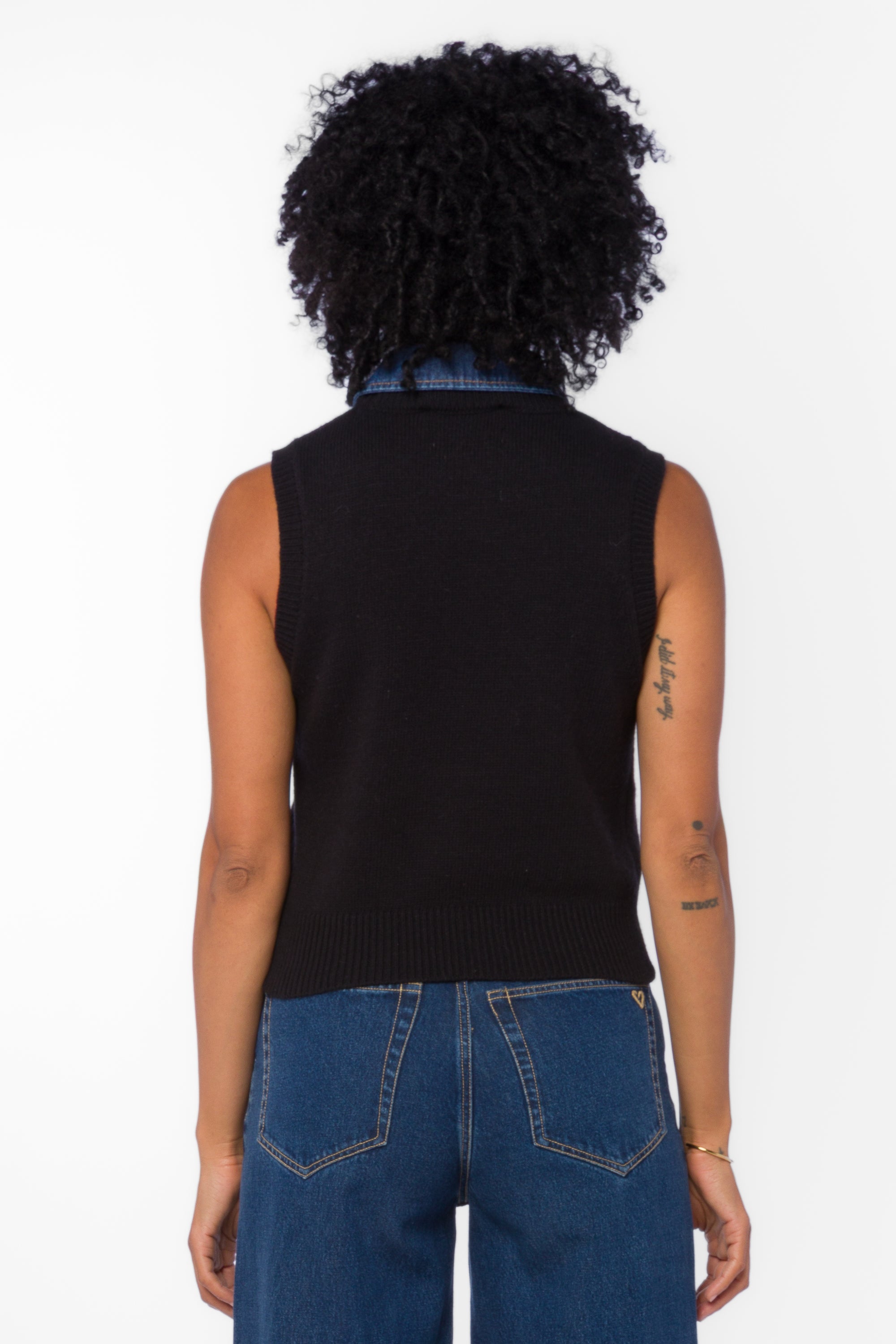 Renier Black Vest - Tops - Velvet Heart Clothing