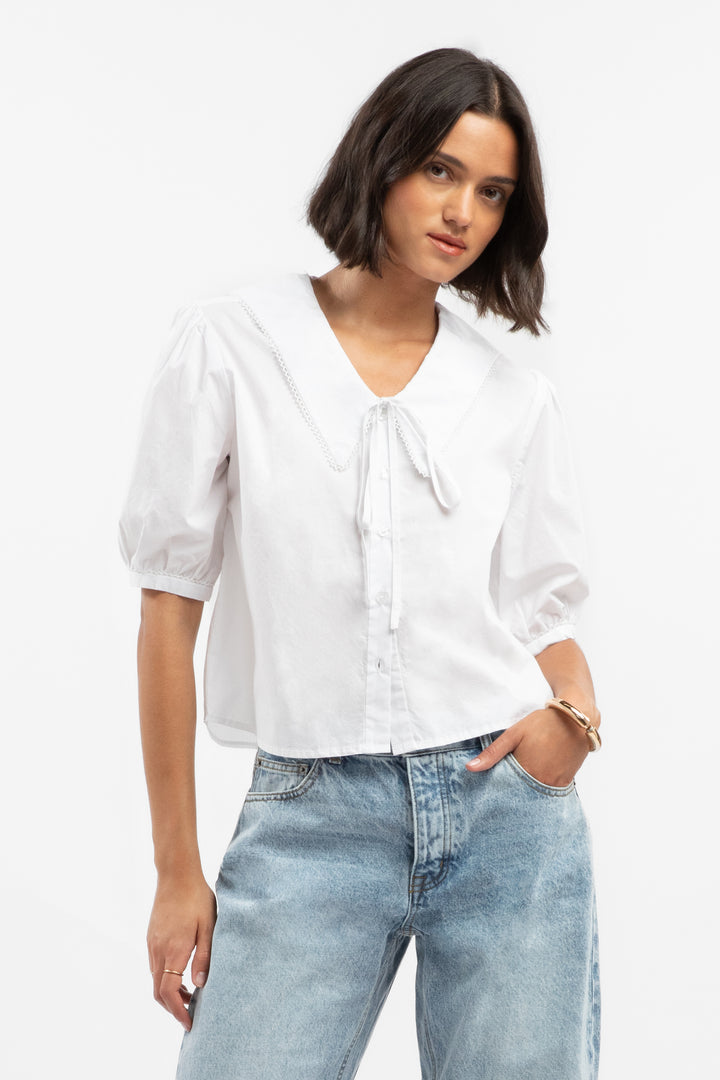 Areli Optic White Top