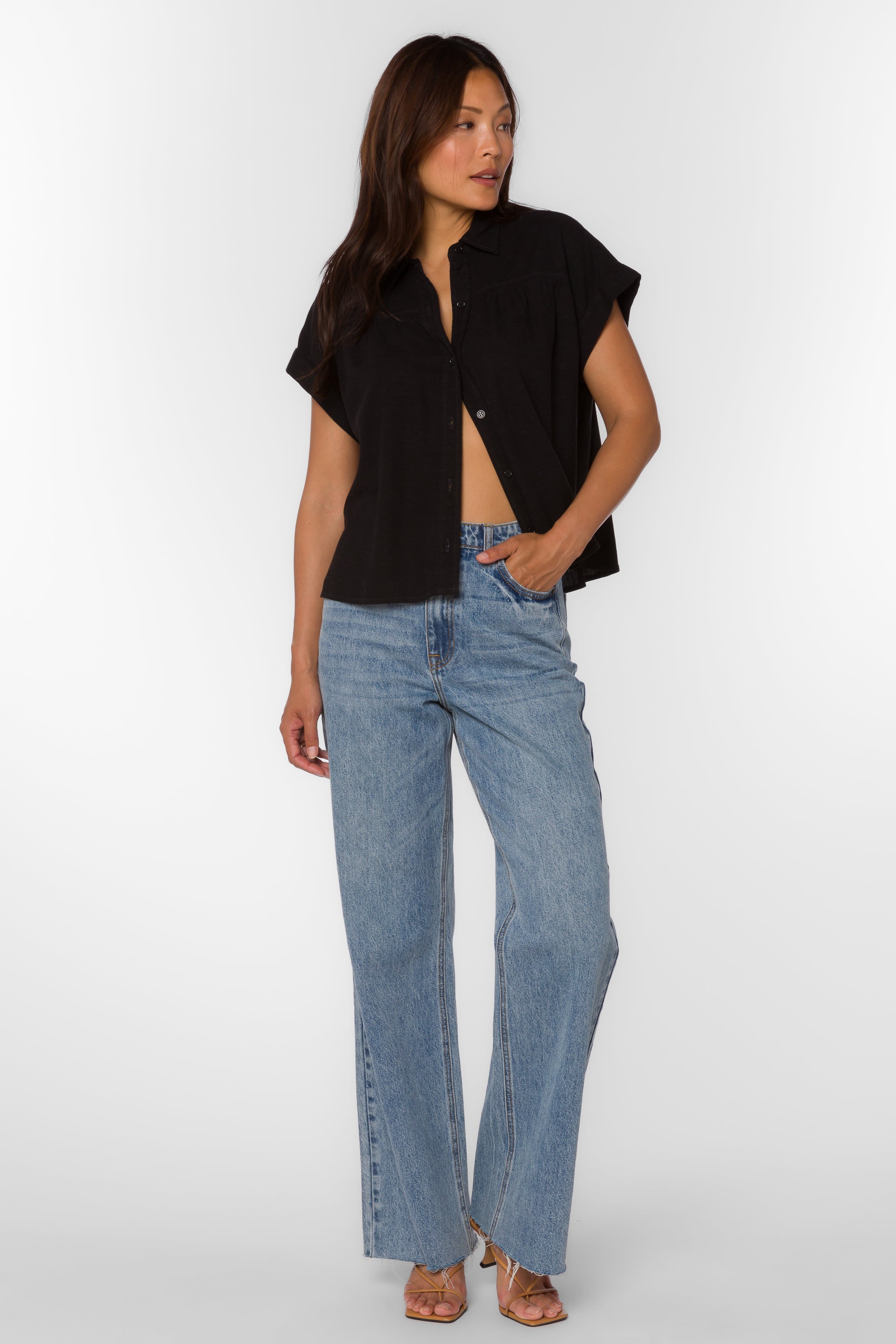 Xander Black Shirt – Velvet Heart Clothing