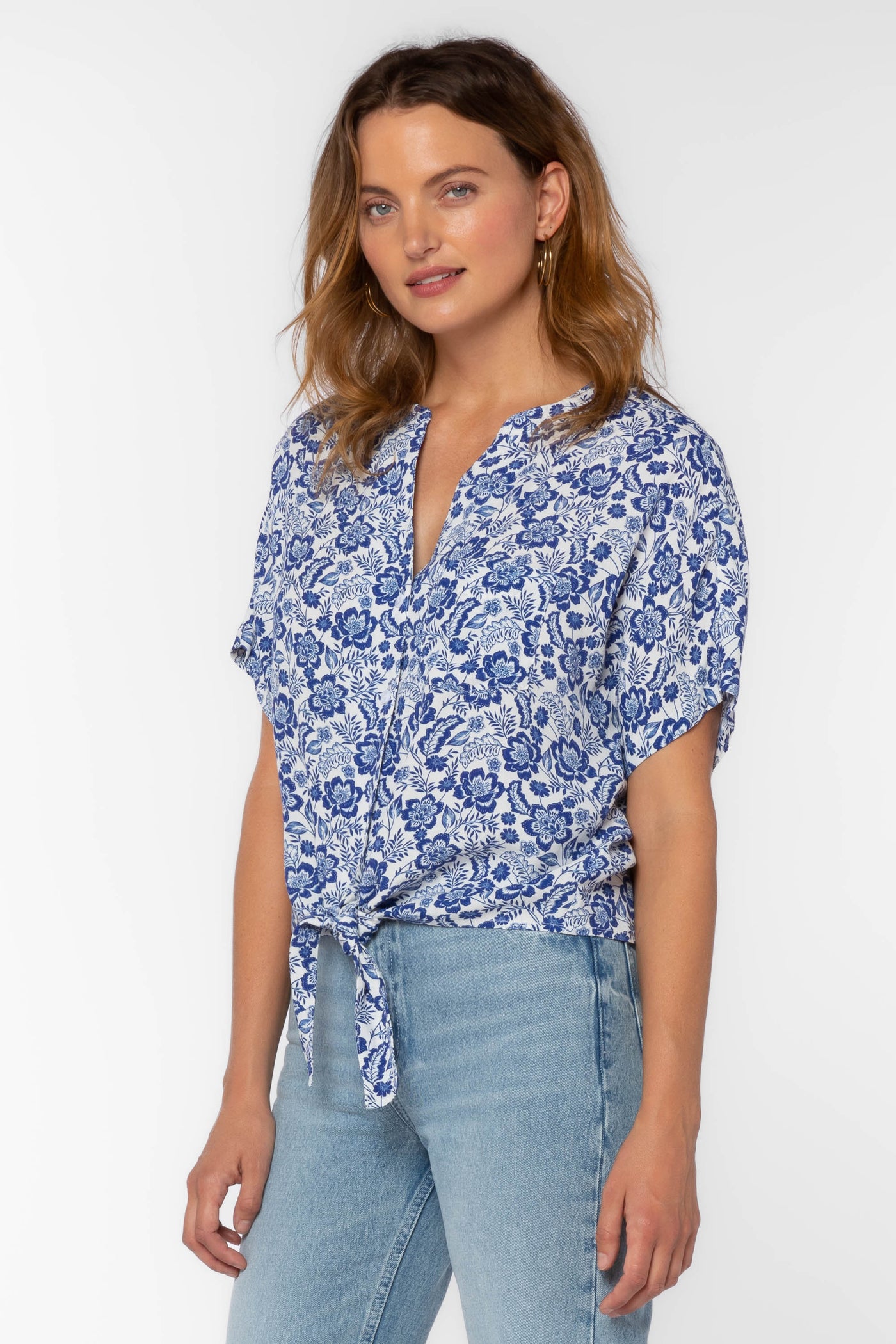 Shelby Blue Floral Shirt - Tops - Velvet Heart Clothing